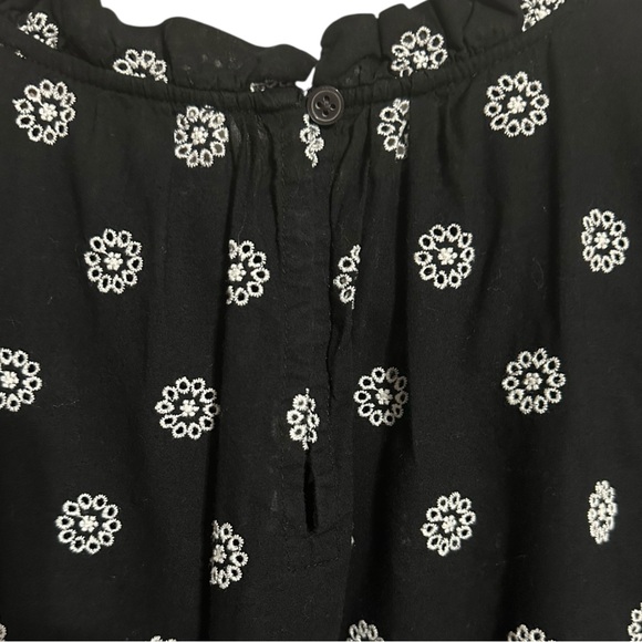 Loft Black and White Embroidered Eyelet Puff Sleeve High Neck Boho Top Size L - Picture 8 of 10